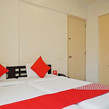 Oyo 12227 Hotel Resonare Baner Pune Exterior photo